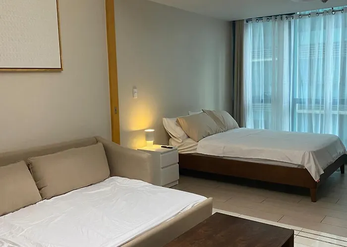 One Uptown Bgc 1br Sofabed *