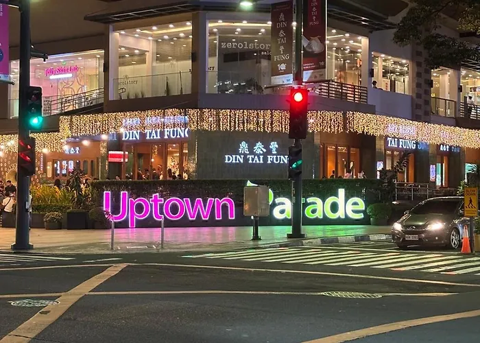 One Uptown Bgc 1br Sofabed